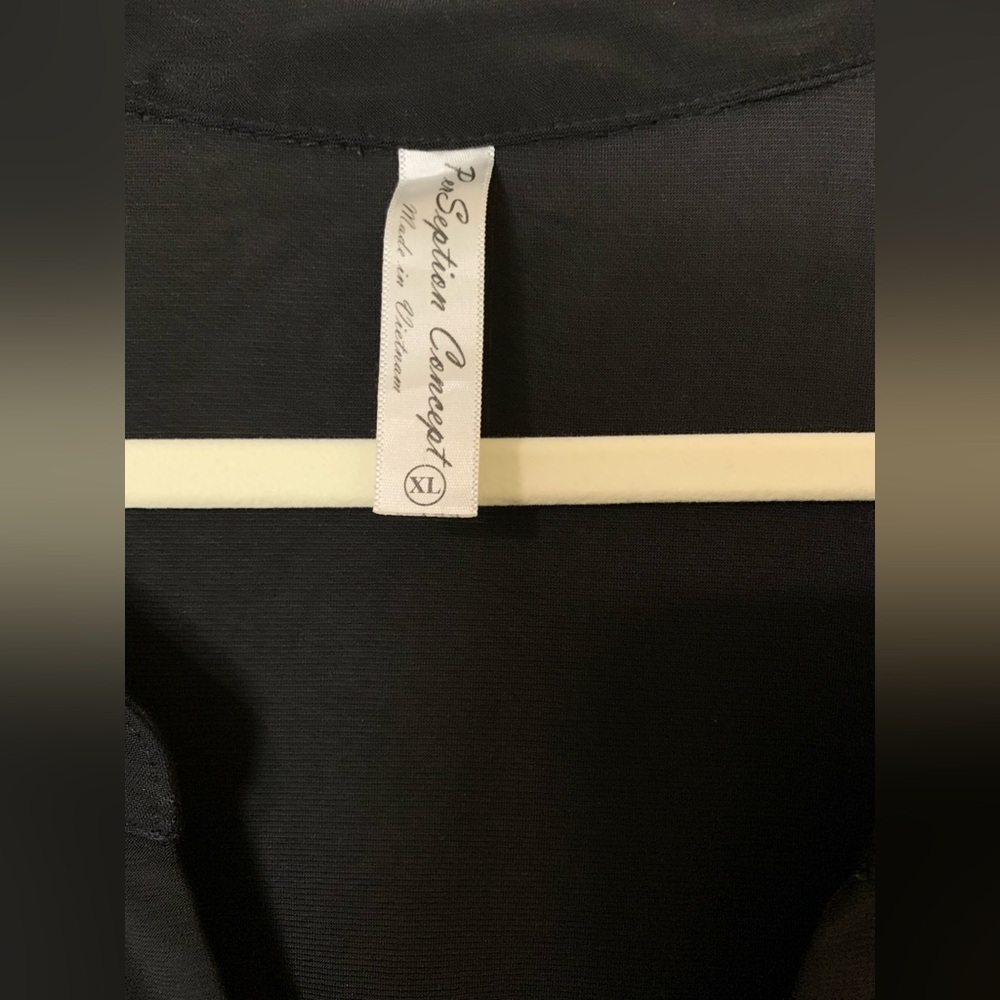 Perseption Concept Black Zip-Front Sleeveless Blo… - image 3